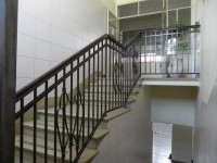 /album/instituto-la-santisima-trinidad/escalera-izquierda-jpg/